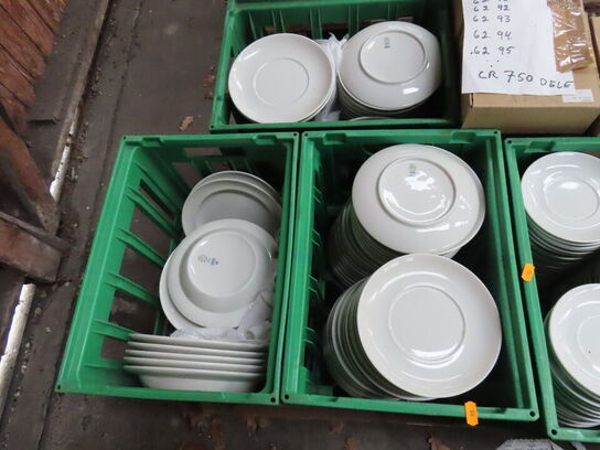 Ca 750 dele ROYAL COPENHAGEN