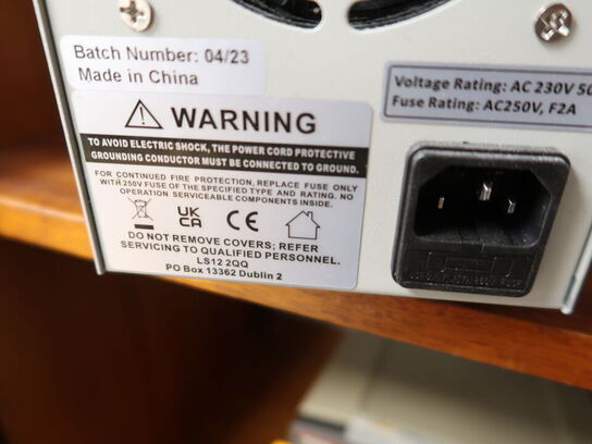 Digital-kontrol DC strømforsyning TENMA 72-10480