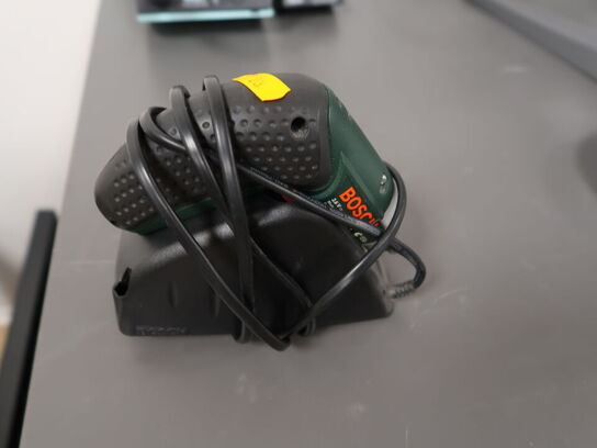 Batteri skruetrækker BOSCH IXO