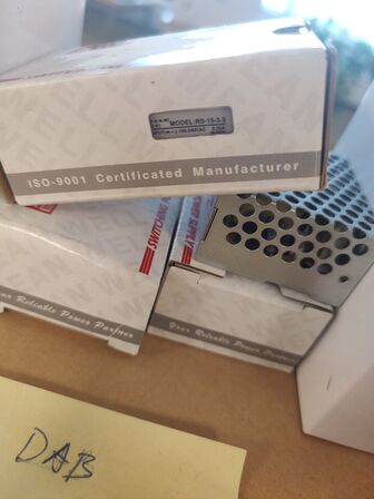 Forstærker, Strømforsyninger, små OLED displays, LiFePo batterier