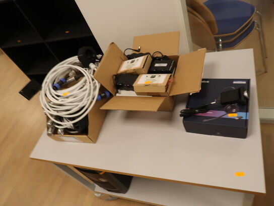 Tryksensor, Yealink headset, LiIon batterier