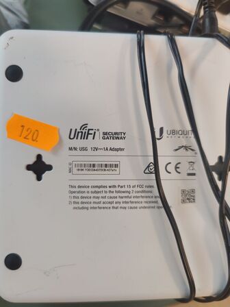 Netværksudstyr og dias scanner