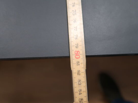 El Hæve/sænke skrivebord 200x80/120 cm med skuffesektion