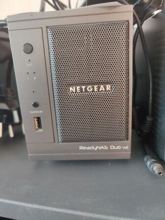 4 stk. Netgear NAS server uden harddisk