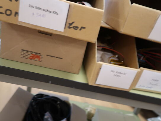 Forstærker, Strømforsyninger, små OLED displays, LiFePo batterier