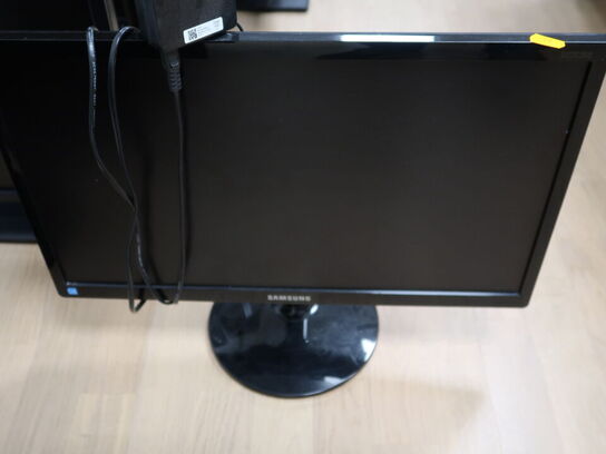 Skærm SAMSUNG 22"