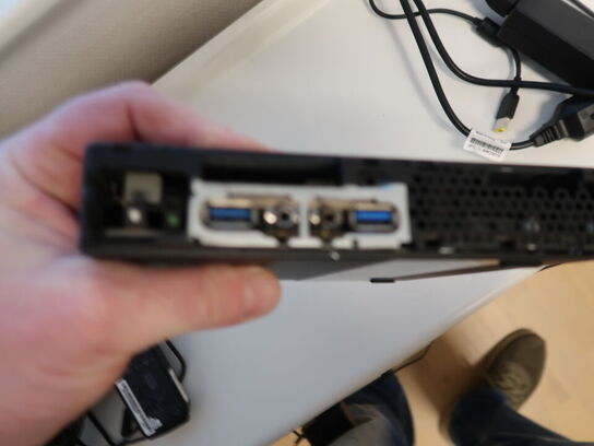 Stationær PC LENOVO ThinkCentre M900