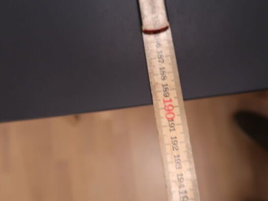 Spisebord 190x95 cm med 6 stk. stole