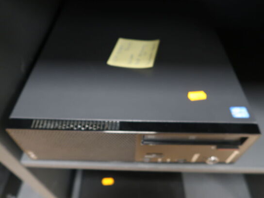 Stationær PC LENOVO