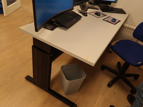 El Hæve/sænke skrivebord 180x80 cm