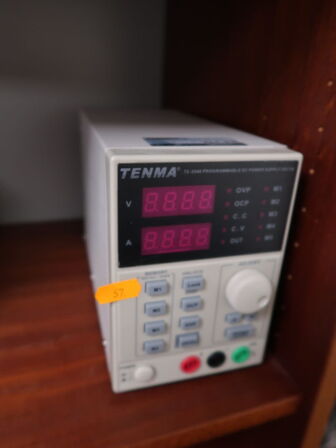 Digital-kontrol DC strømforsyning TENMA 72-2540