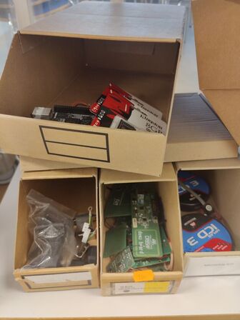 GPS/GLONASS/GPRS 4G eval kits