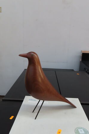 VITRA EAMES HOUSE BIRD