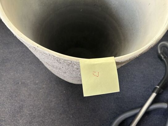 Potteskjuler i plast