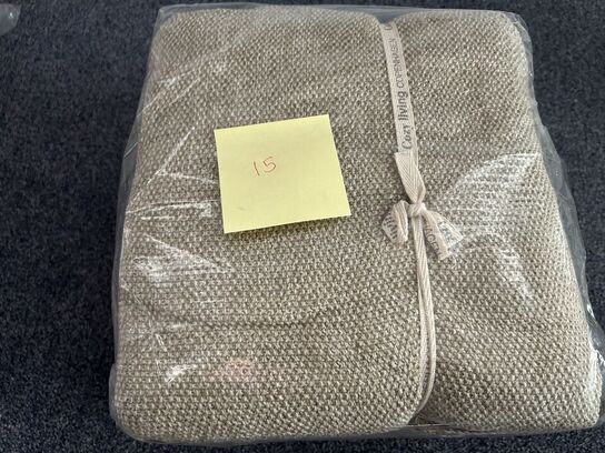 Cozy Living tæppe 4stk