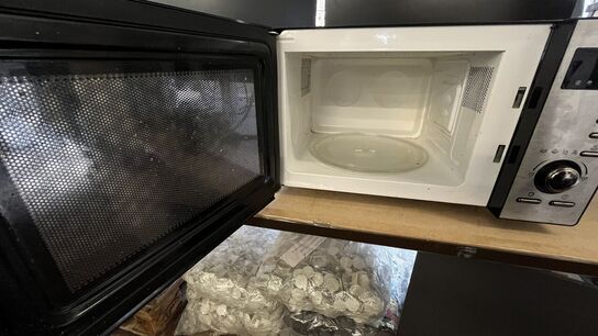 Microovn ELECTROLUX + Vakuumpakker m. Ruller