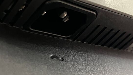 Skærm 24" DELL U2421HE