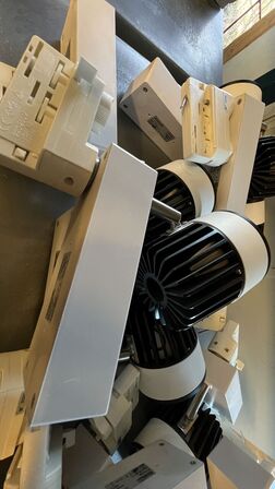 16 Stk. Spotlamper GREEN:ID