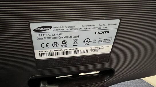 2 Stk. Skærme 24" SAMSUNG