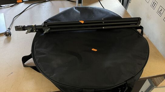 Ringlys 19" AFI R119 m. Stativ