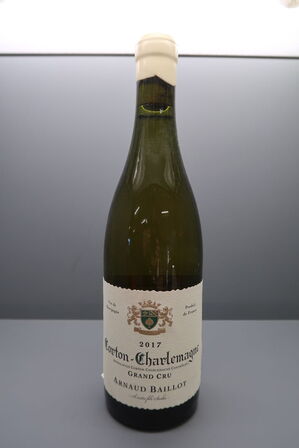 1 fl. Hvidvin Corton-Charlemagne Grand Cru Vieilles Vignes, Arnaud Baillot 2017