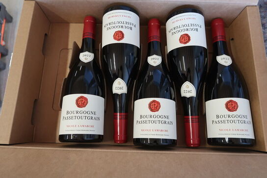 5 fl. Rødvin Bourgogne Passetoutgrain, Domaine Nicole Lamarche 2022
