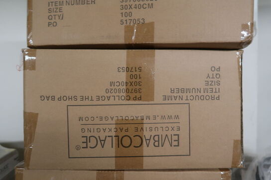 Ca. 25 stk. paller med magnetæsker, plastikposer, 