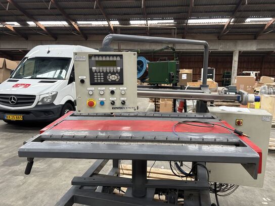 Langsømsautomat Mig type 8000