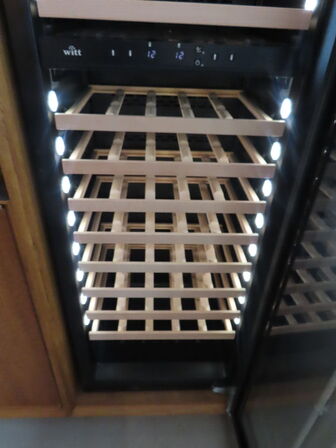 Vinkøleskab WITT WCI60188-2BG