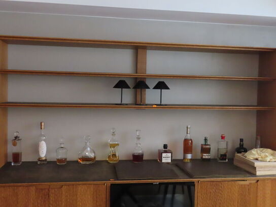 Vin & Barsystem KØBENHAVNS MØBELSNEDKERI