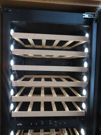 Vinkøleskab WITT WCI60188-2BG