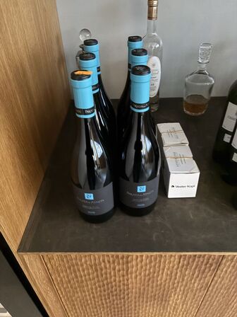 6 flasker rødvin SE BILLEDER