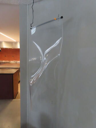 Akryl lampe PARACHILNA PARTISANS