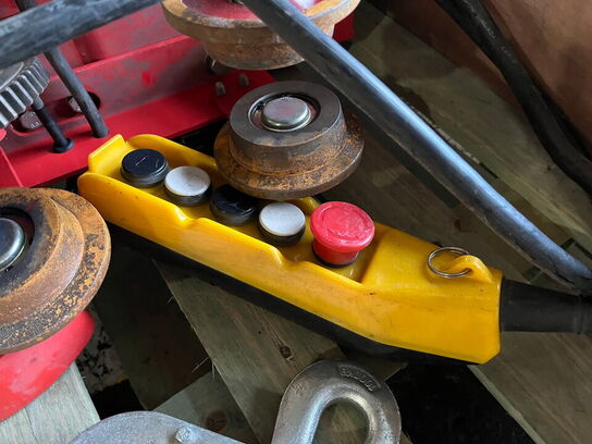 Indholdet på pallen