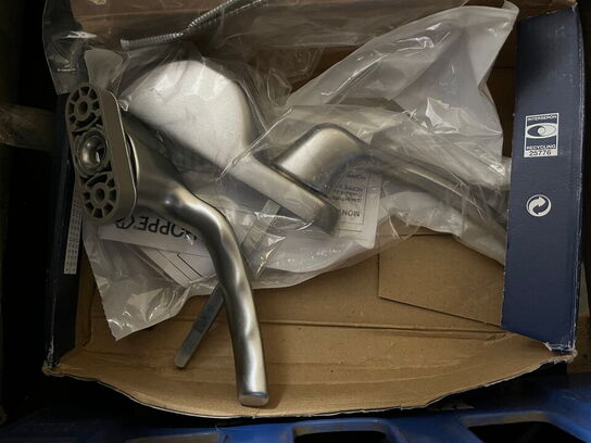 Indholdet på pallen