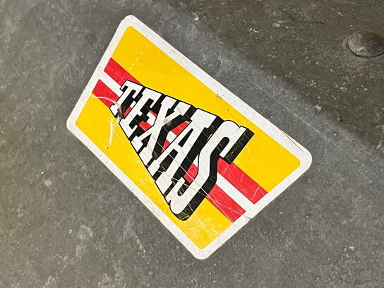 Redskabsbærer, TEXAS PRO TRAC 700,  med kost og skrabeblad