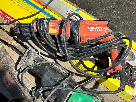 Indholdet på pallen