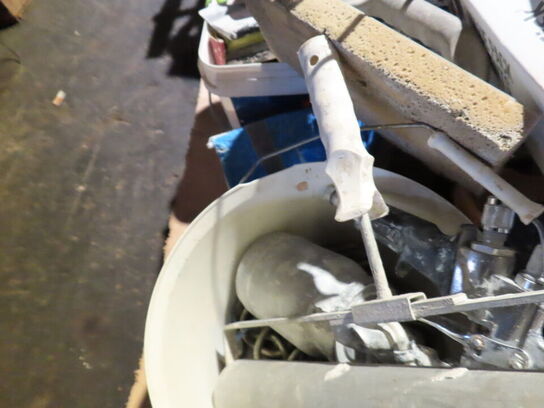 Indholdet på pallen