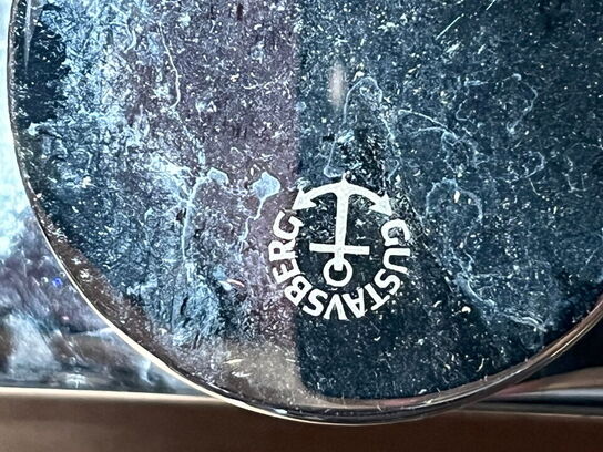 Indholdet på pallen