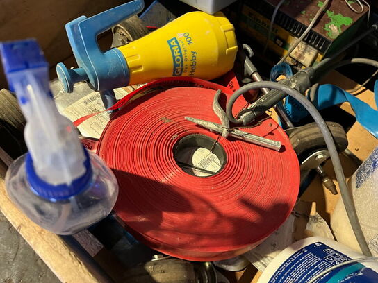 Indholdet på pallen