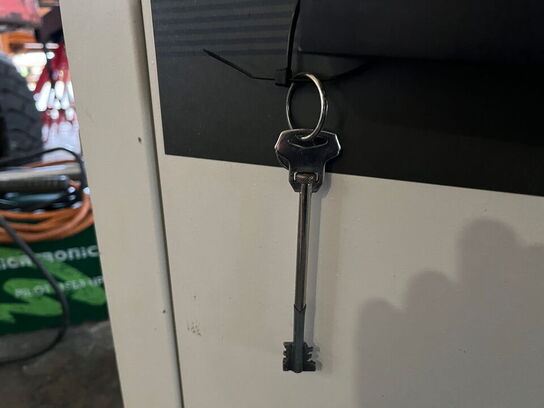 Sikringsskab, EURO-SI,  med nøgle