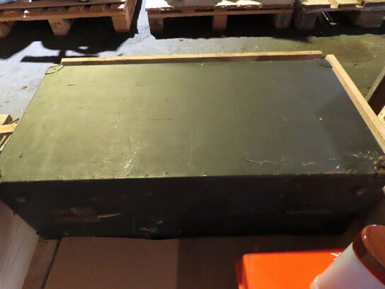 Indholdet på pallen