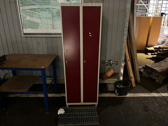 Garderobeskab 