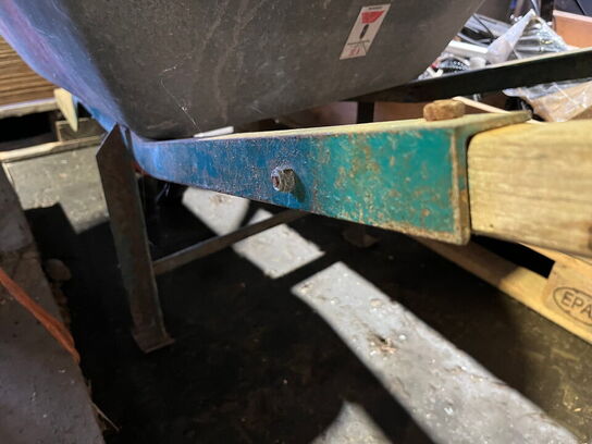 Trillebør med indhold