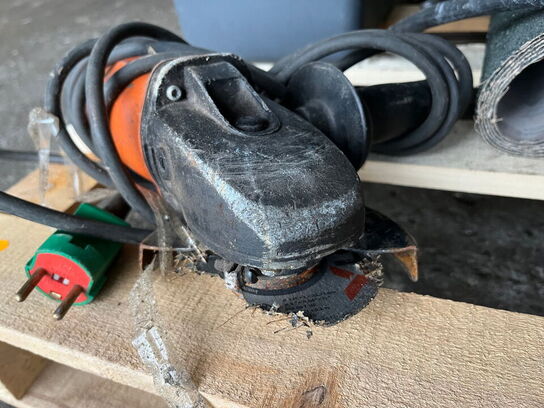 Indholdet på pallen