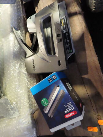 Indholdet på pallen