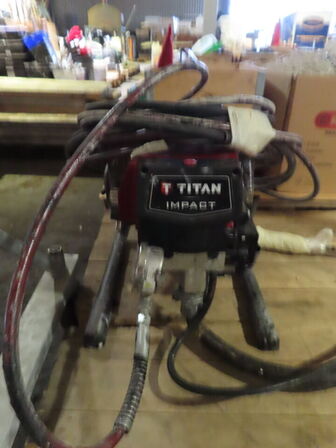 Malersprøjte, TITAN IMPACT 440 samt 2 stk. spænder