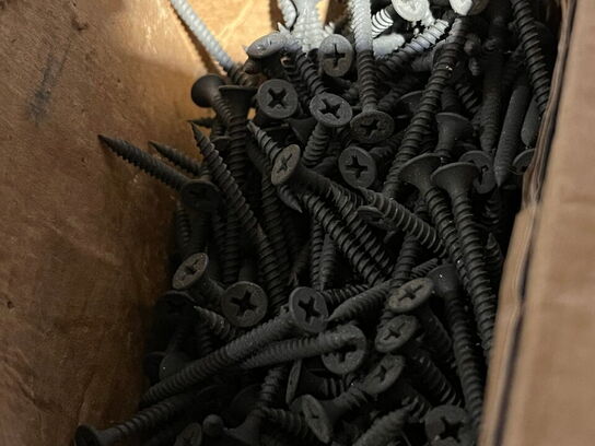 Indholdet på pallen