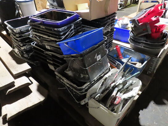 Indholdet på pallen