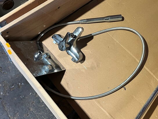 Indholdet på pallen